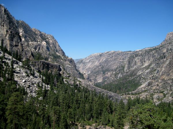 Pic: Day hiking from Glen Aulin